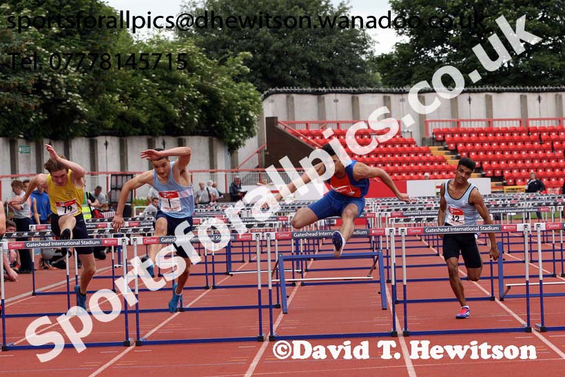 Senior boys 110 metres hurdles, English Schools Track and Field. Photo: David T. Hewitson/Sports for All Pics